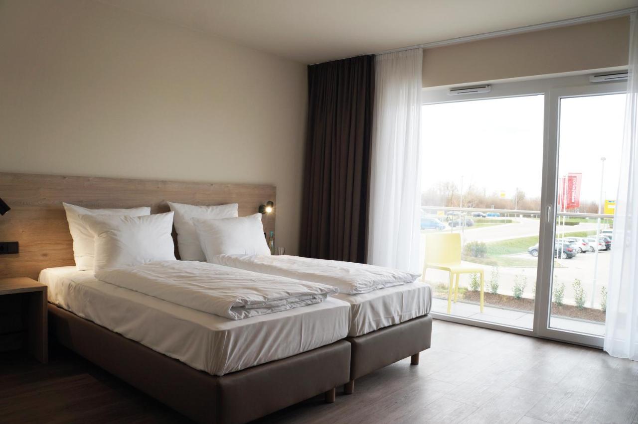 Atlas Hotel Ettenheim-Rust 外观 照片